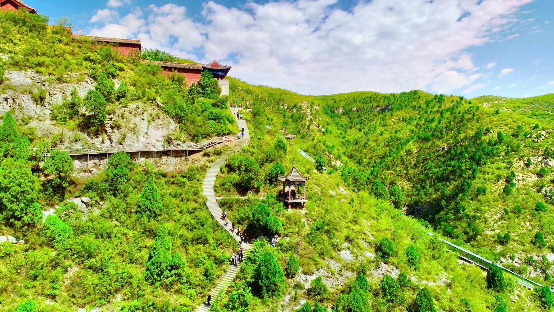 龙澍峪旅游风景区