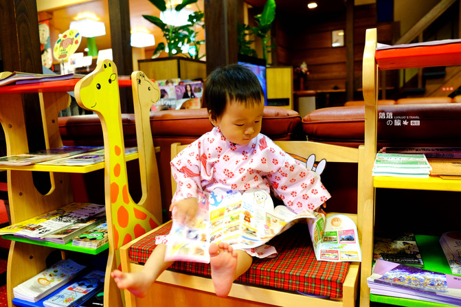 【落落の旅】枫红之季与日本初见-1岁4个月宝
