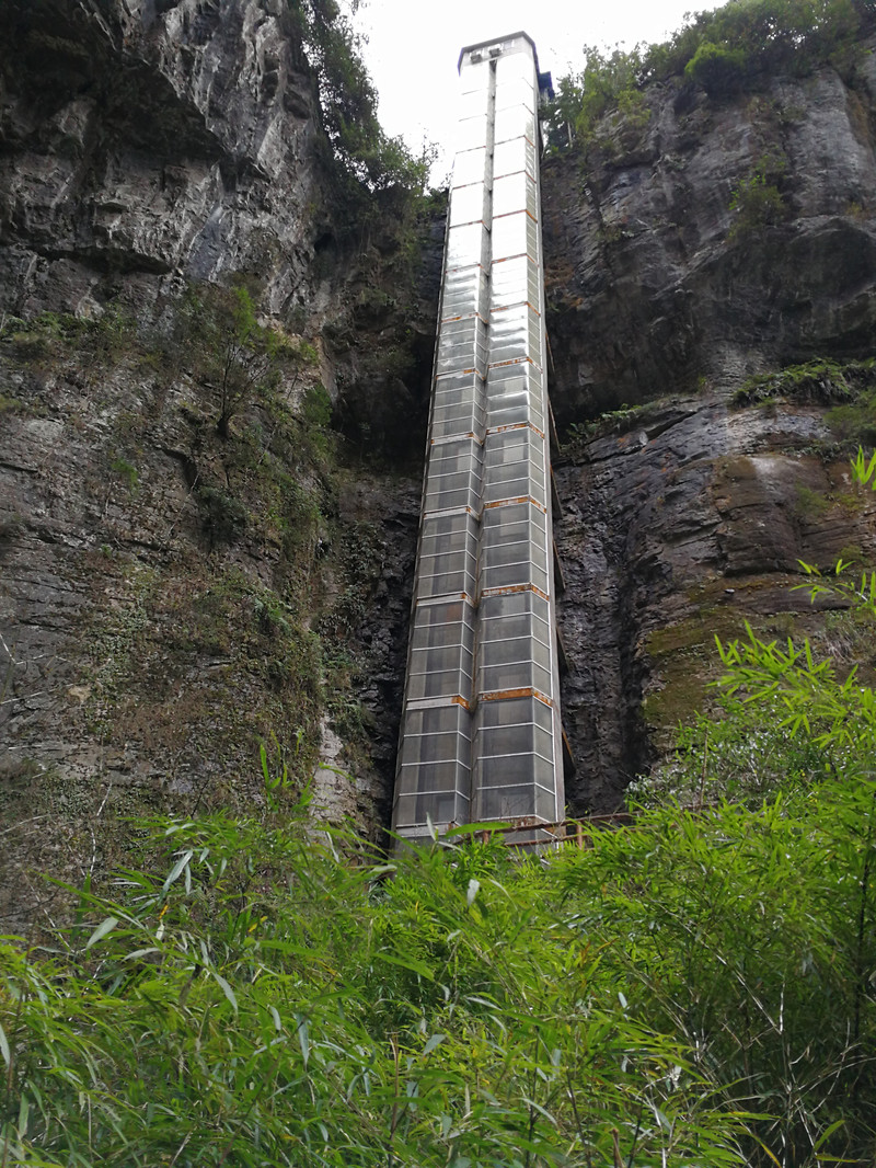 武隆天生三桥的人均GDP_天生三桥 仙女山滑雪自助两日游(2)