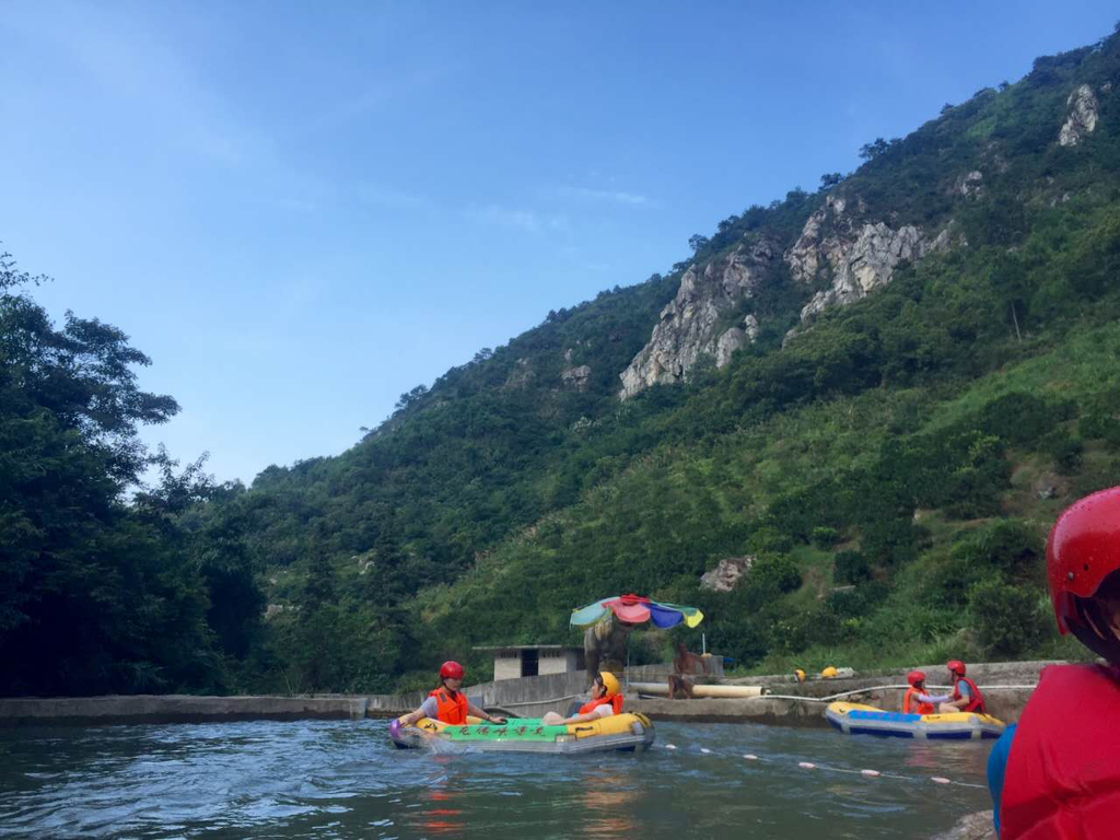 清远龙腾峡漂流