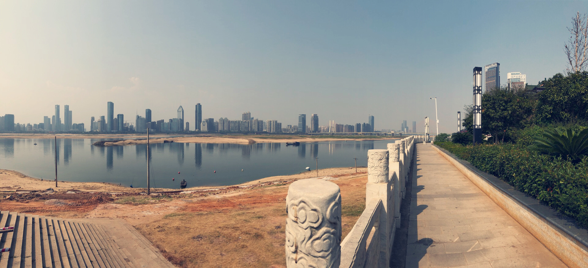 河南城建学院-国旗广场