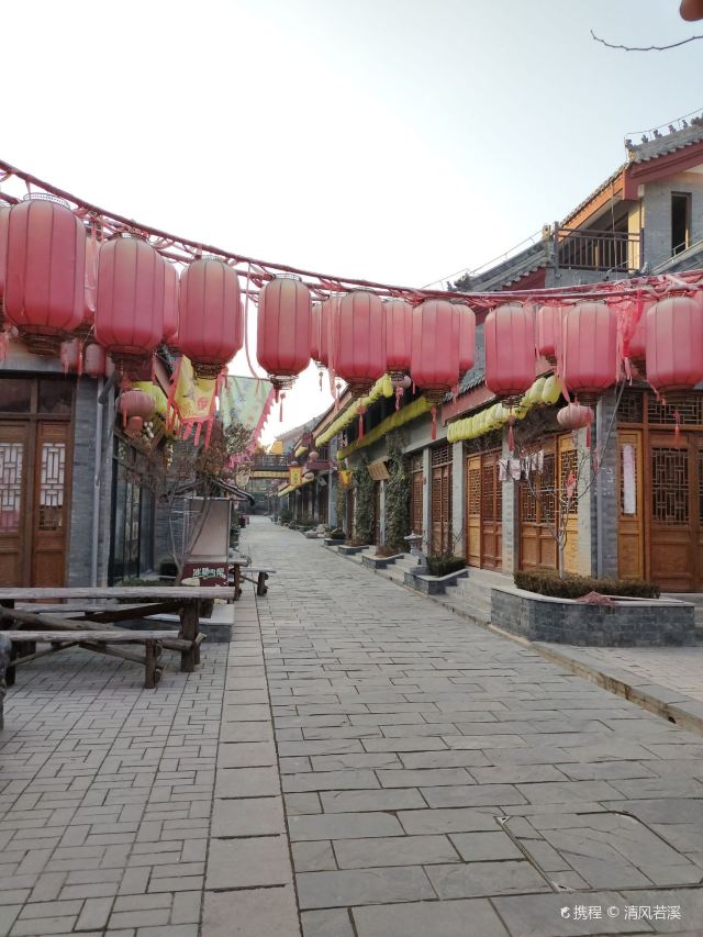 大唐小镇(大唐丝绸之路风情小镇)