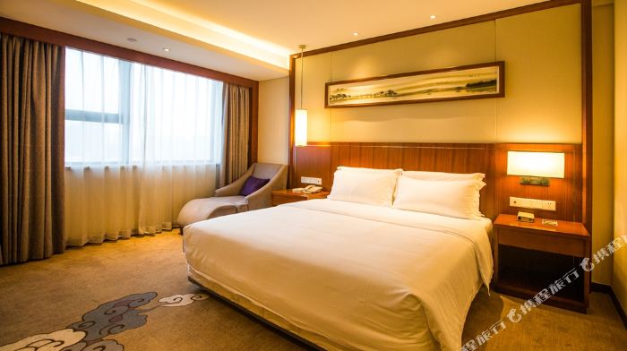 南京新街口王府大街亚朵酒店1-3晚+可加购牛首