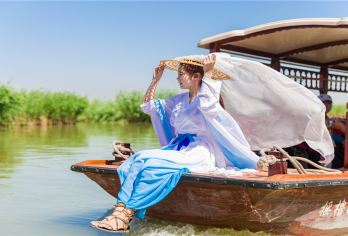 宁夏沙湖生态旅游区·贺兰山岩画·纯玩1日游【门票一价全含、 价格合理、行程透明、景点游览时间充足、尊亨私家团、轻奢6人团。】