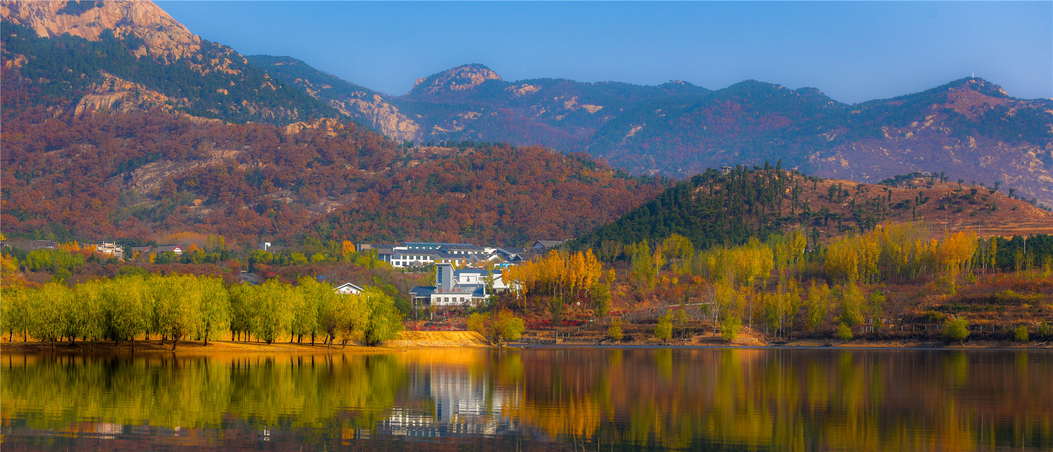 鲁商新泰新甫山（原新泰莲花山）