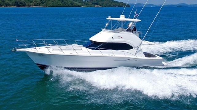 普吉岛princess 42尺游艇~赠送酒店接送 午餐 水果