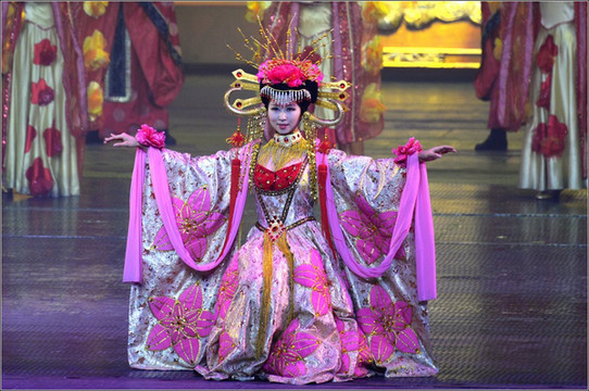 杭州《宋城千古情》宋宫宴舞