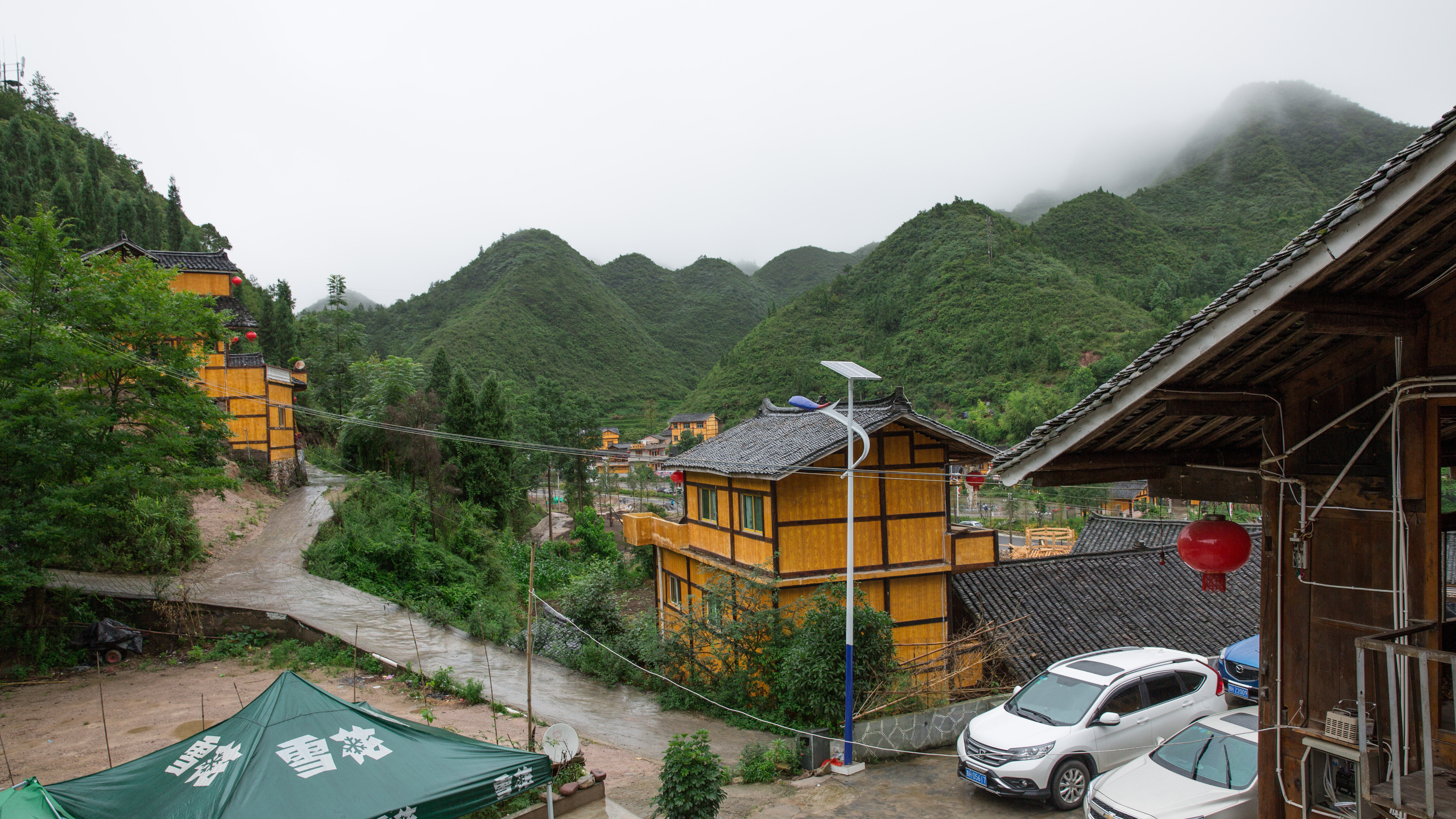 施秉县黑冲风景区图片