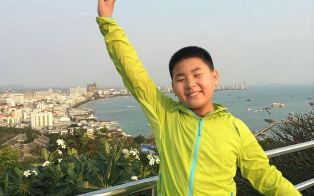 09  难忘的泰国之旅 西安市临潼铁路小学四(3)班 汤新宇 三月一日七点