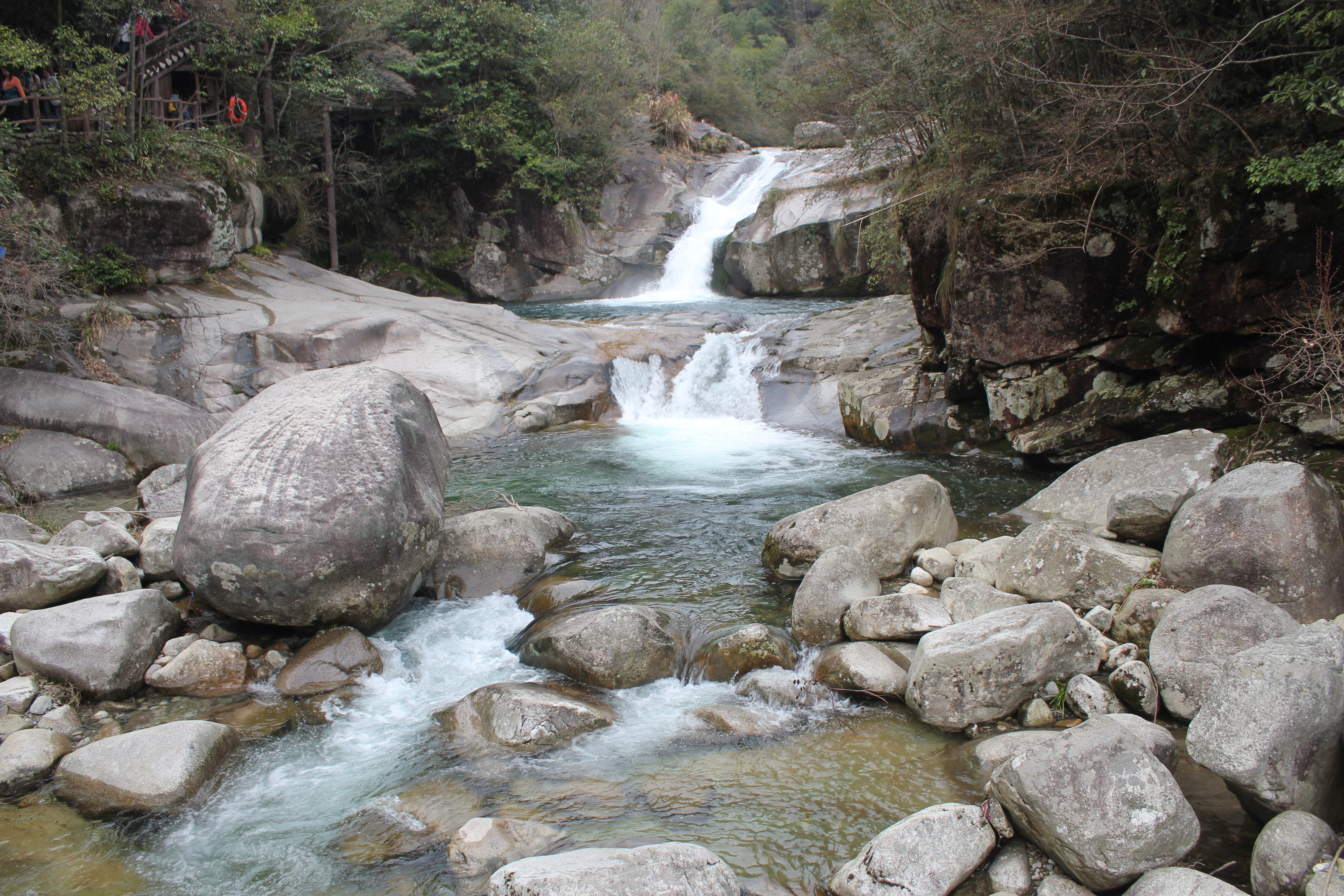 大鄣山臥龍谷