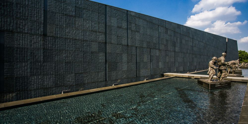 南京侵華日軍南京大屠殺遇難同胞紀念館 南京侵華日軍南京大屠殺遇難同胞紀念館旅遊攻略簡介當地玩樂門票酒店一覽 永安旅遊