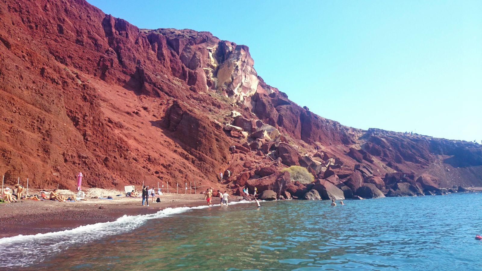 红沙滩,确实很少见呢 圣托里尼红沙滩