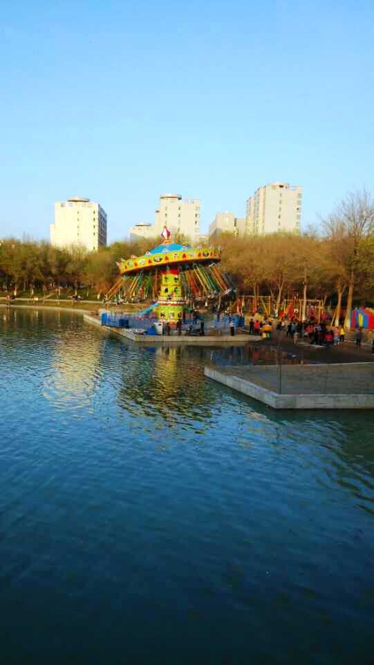 瑪納斯國家溼地公園--石河子廣場一日遊