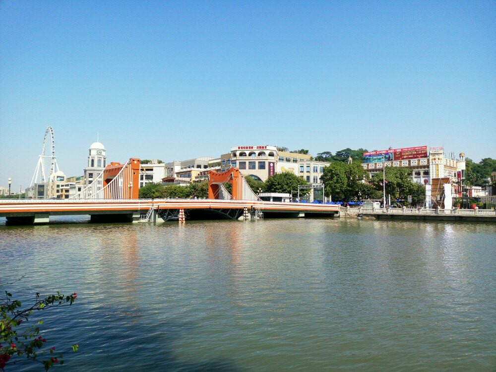 中山石岐的江岸与村庄