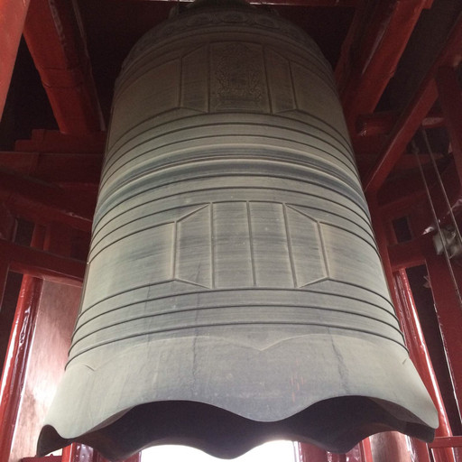            这口钟铸于明永乐年间