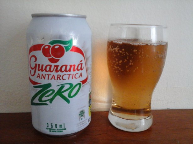 巴西国饮-瓜拉纳制成的罐装饮料 巴西