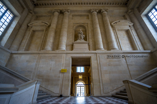 凝听无言的音乐,感受法兰西的艺术之美