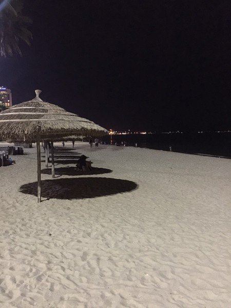 晚上 白沙沙滩-慢步月光沙滩体验一段宁静低调的越南时光