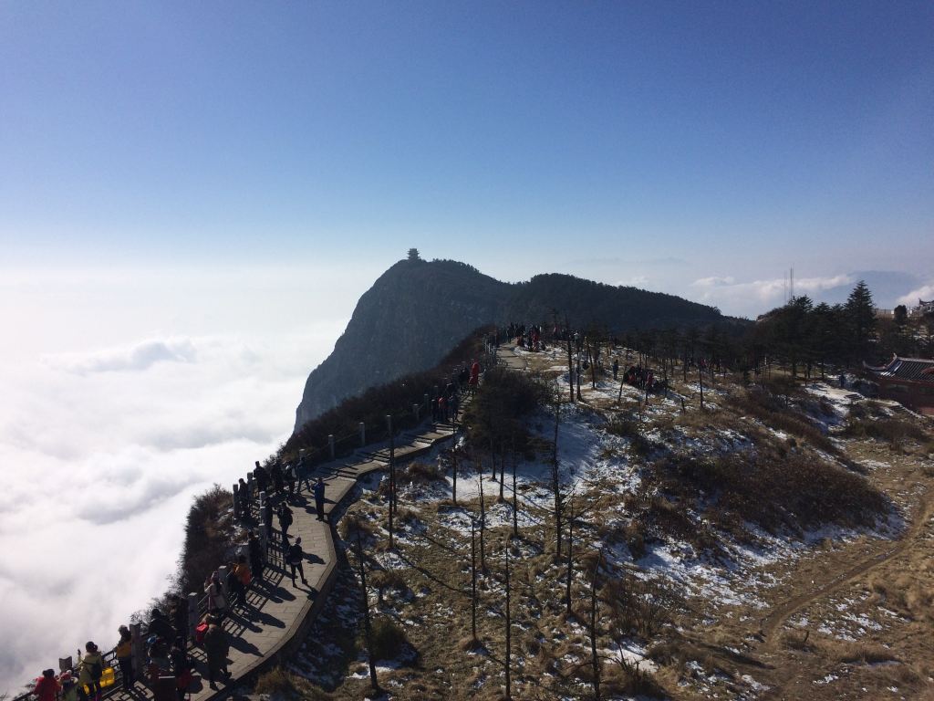 旅行日記之四川 樂山峨眉山青城山都江堰成都全景9日遊