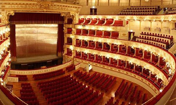 圣卡罗歌剧院门票,那不勒斯圣卡罗歌剧院攻略/地址/图片/门票价格