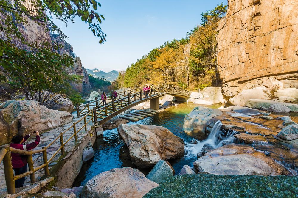 青島嶗山仰口風景區九水遊覽區一日遊遊嶗山至雙美景區贈送王哥莊大