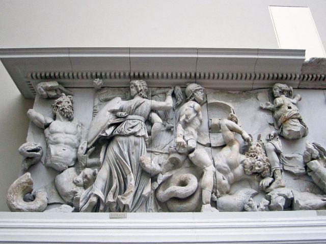 宙斯祭坛的浮雕图片