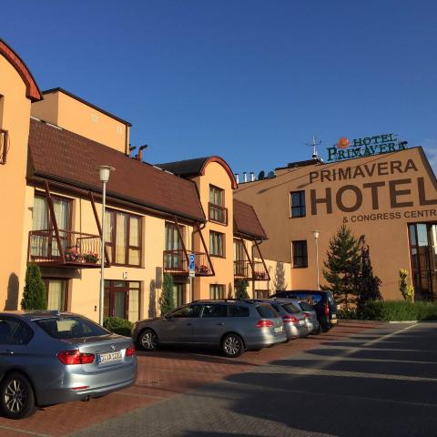 我们住的hotel.欧洲的旅馆,都是小且干净. 皮尔森