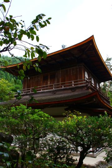 这就是银阁了,比我想象的小的多的多的多 银阁寺