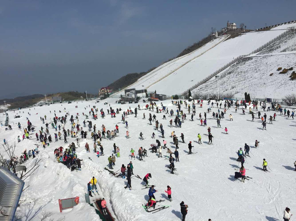 威海初村滑雪场图片