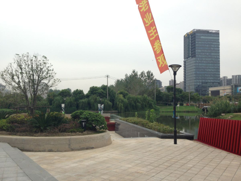 中国第一条跨省地铁(上海市中心开往江苏昆山)终点站花桥镇一日游