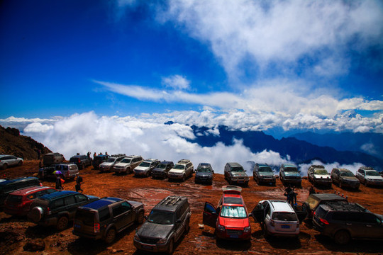 雅安地震_雅安人均