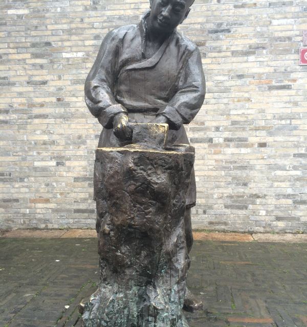 长乐客栈是清朝直隶提督李长乐的宅第,建于同治年间,现为高档