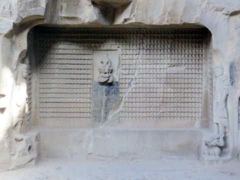 鬼斧神工的艺术——巩义石窟寺